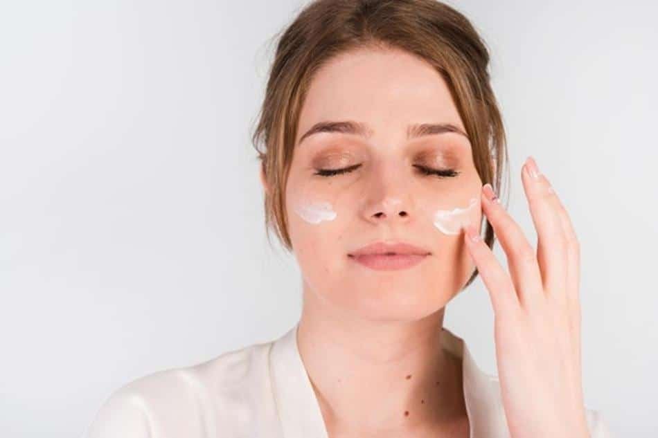 ácido hialurónico y retinol orden
