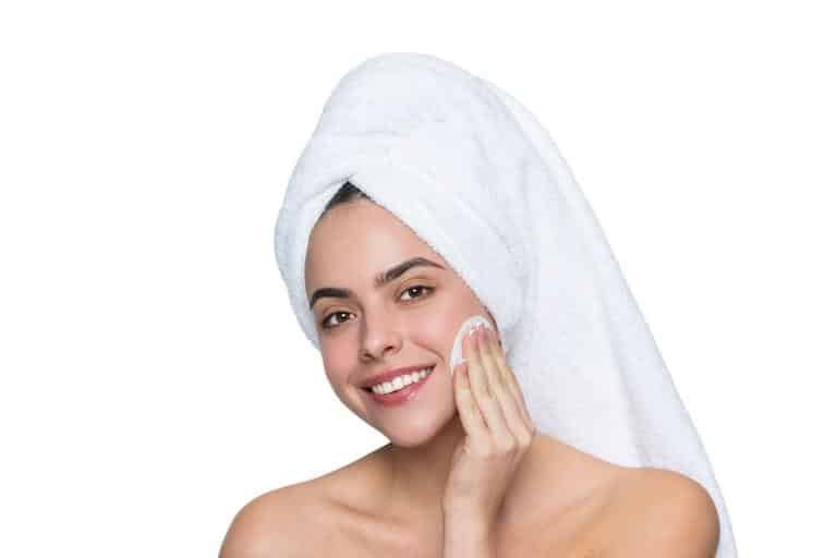 diferencia entre agua micelar y gel limpiador