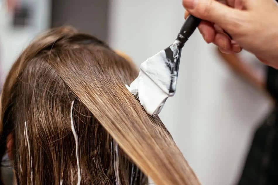 mechas lowlights reflejos oscuros