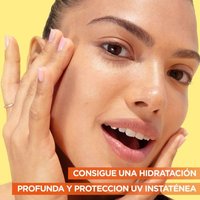 Garnier Crema Sérum con Vitamina C y SPF 25