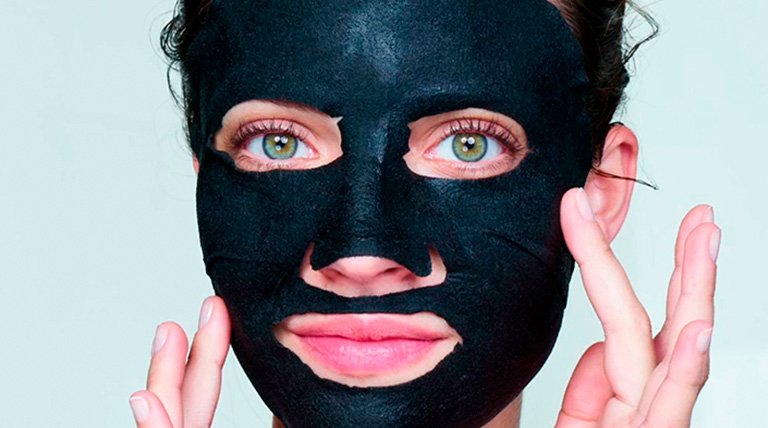 Mascarilla negra