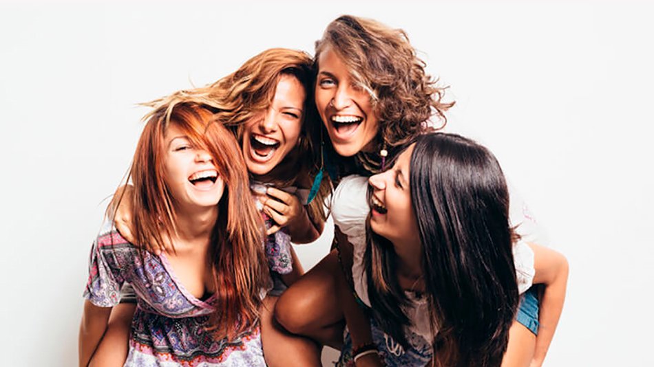 grupo de cuatro chicas