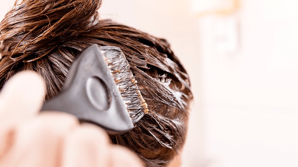 aplicación de tinte