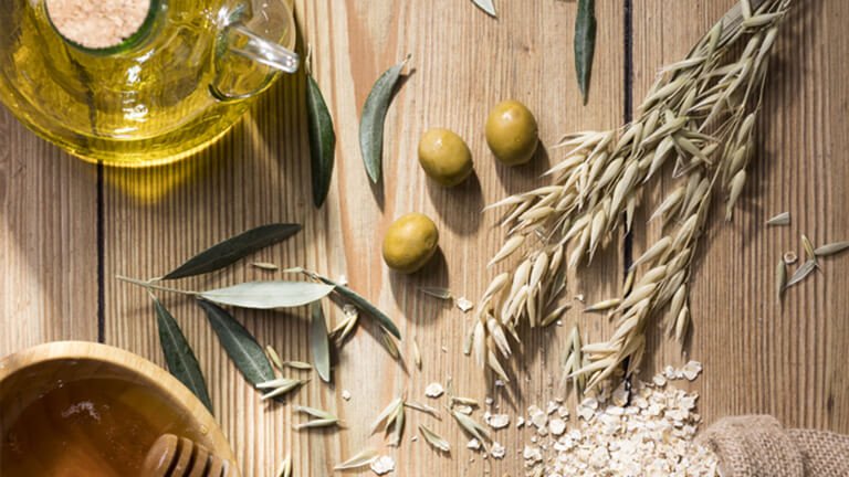 Es Bueno El Aceite De Oliva Para El Pelo Te Lo Contamos Todo Blog Garnier