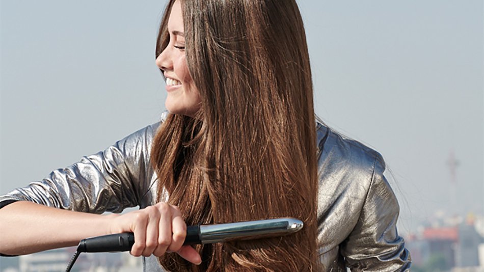 paleta probabilidad Digital Cómo alisar el pelo con plancha sin dañarlo| Blog Garnier