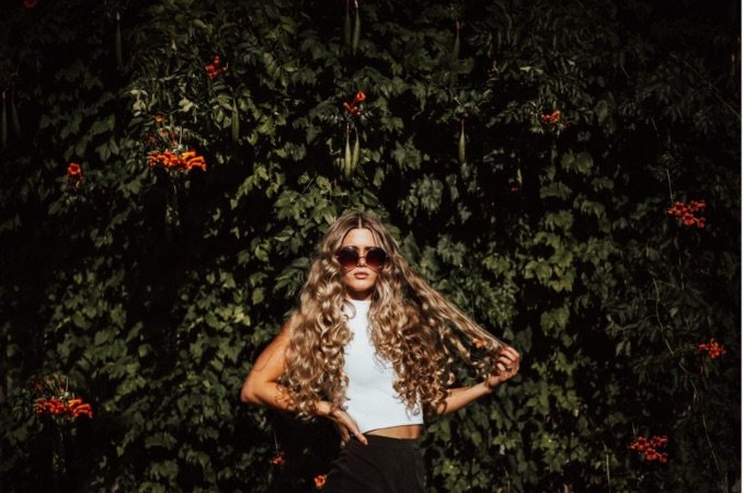 678-como-cuidar-pelo-rizado-natural