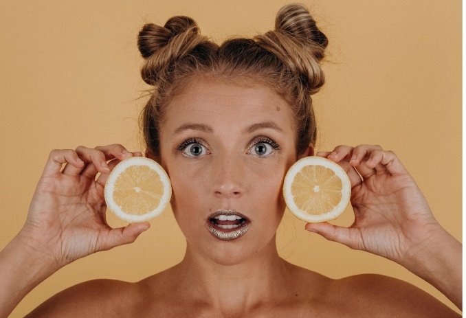 El extracto de limón y sus beneficios en la piel