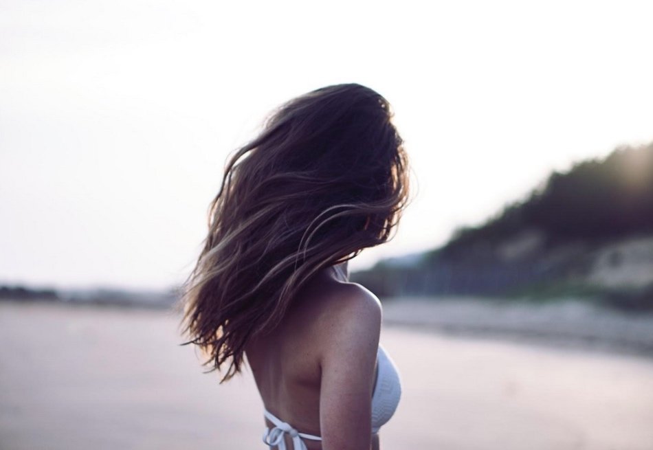 Mechas warm highlights: ¡la coloración del momento!